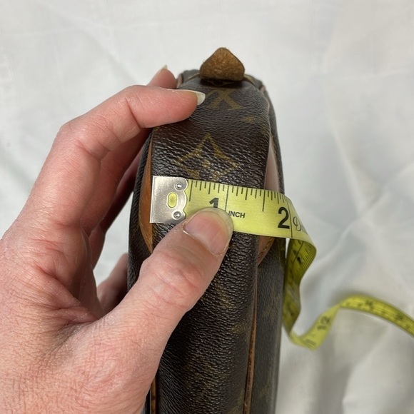 Louis Vuitton Monogram Pochette Pouch Clutch Toiletry Bag - Picture 11 of 17